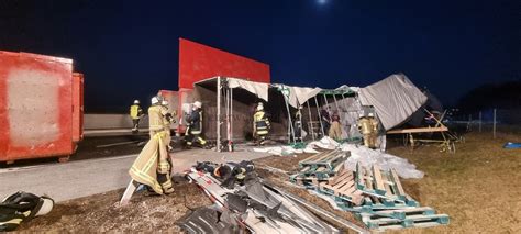 Schwerer Lkw Unfall Glimpflicher Ausgang Feuerwehr Odelzhausen