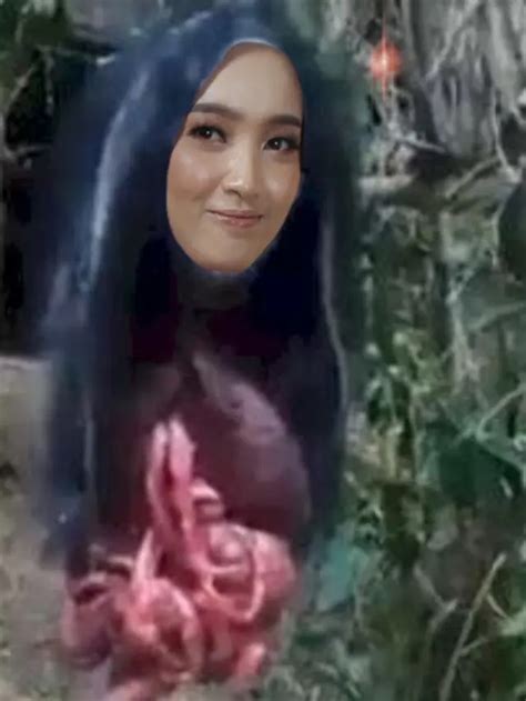 Cewek Ini Minta Toga Dan Kalungnya Dihilangkan Editan Fotonya Kocak Hot Liputan