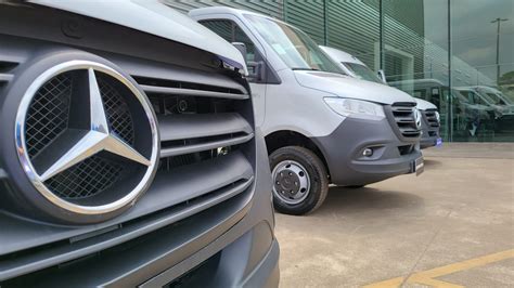 Sprinter elétrica só depois de 2025 afirma CEO da Mercedes