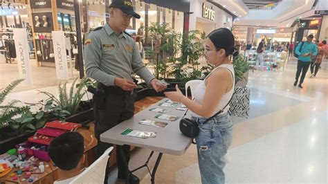 Jornadas de seguridad en centros comerciales de Medellín Hora 13 Noticias