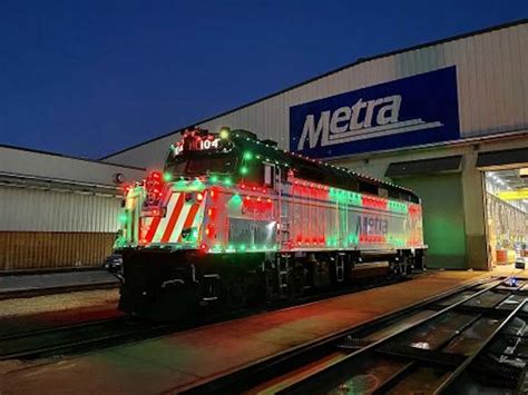 How To Catch A Ride On The Metra Holiday Train