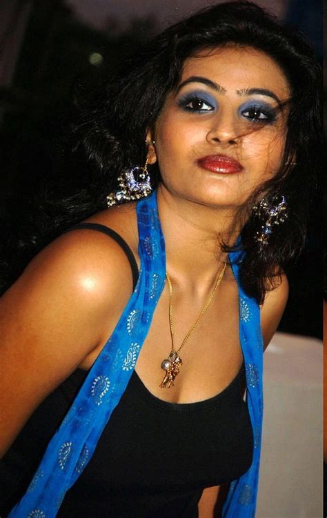 Wallpapers Aarthi Hot Hottest In Black Dress