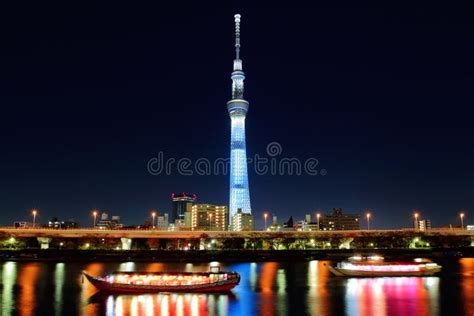 Tokyo city at night editorial photography. Image of tokyo - 38611652