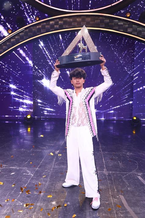 India S Best Dancer Winner Samarpan Lama Lifts Trophy Takes Home