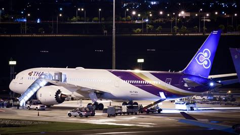 Thai Airways Receives First B787 9 Dreamliner Business Traveller