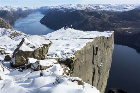 Preikestolen Winter Hike | Outdoorlife Norway