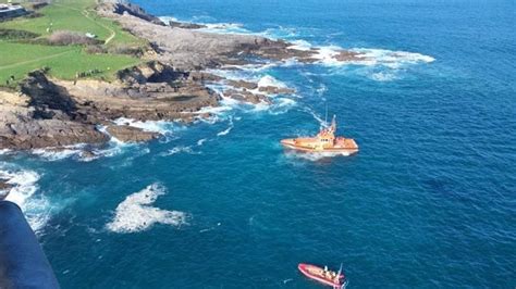 Hallan el cadáver de una mujer frente a la costa de Castro Urdiales