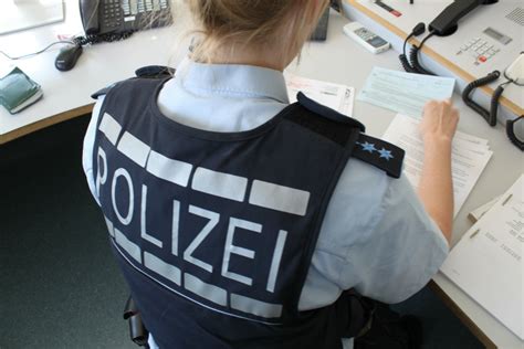 Polizeiticker F R B Hl Klettgau Dokumentenf Lscher An