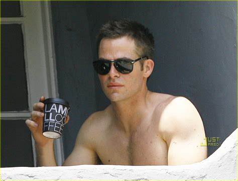 Chris Pine Is Shirtless Picks His Nose Photo 1928981 Chris Pine