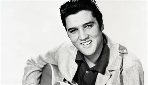 Elvis Presley Biografia