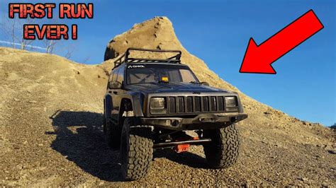 Rc Car Axial Scx Ii Cherokee First Run Crawling Youtube