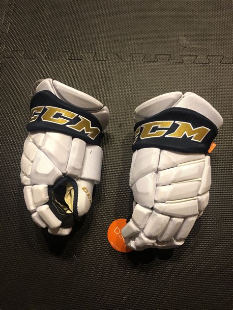 Ccm Jetspeed Ft1 Gloves Sidelineswap