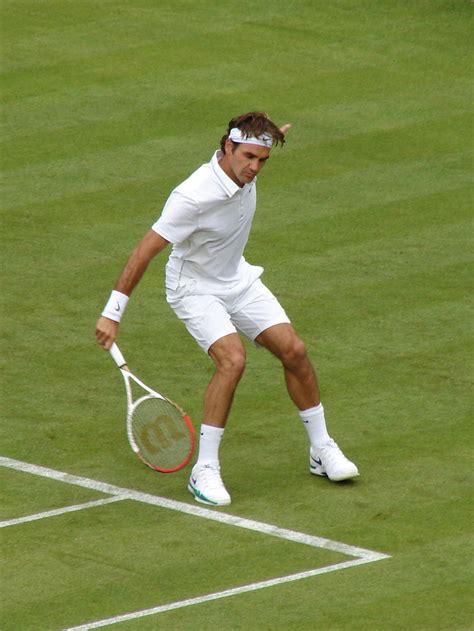 Cut Off Roger Federer Delivers A Backhand Slice From The C Flickr