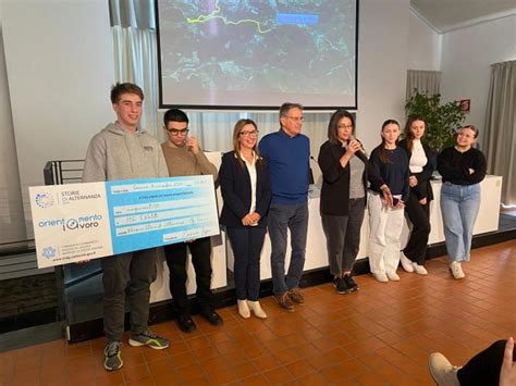 Camera Di Commercio Riviere Di Liguria Premiate Le Scuole Di Savona