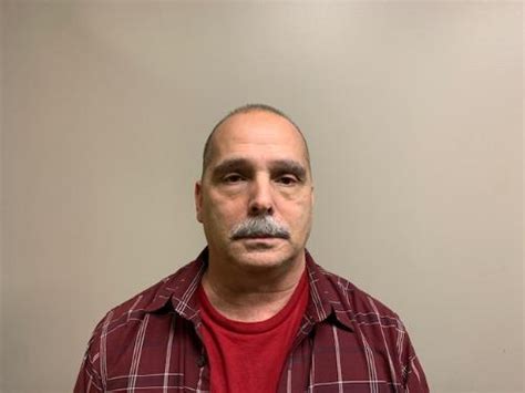 Gravel Benjamin J Sex Offender In Tewksbury MA 01876 MAaJESFbWwET9I05A31YhLsg0yTcnLC9dJ