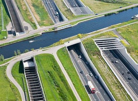 Get Fun Here 10 Incredible Navigable Aqueducts