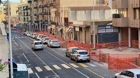 Cagliari Cantiere Eterno In Viale Sant Avendrace Lavori Verso La