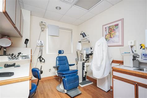 2691 Hylan Blvd, Staten Island, NY 10306 | Crexi.com