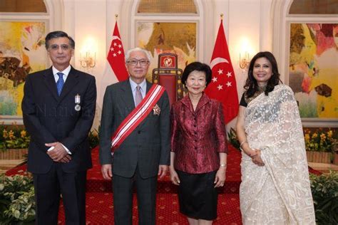 President Tony Tan And His Wife Mrs Mary Tan With Chief