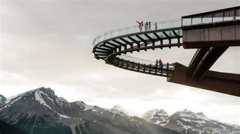 Columbia Icefield Skywalk - Condo4rentyyc.ca