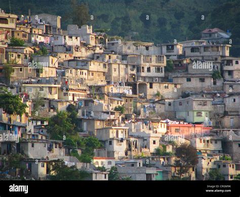 Haus Port Au Prince Fotos Und Bildmaterial In Hoher Auflösung Alamy