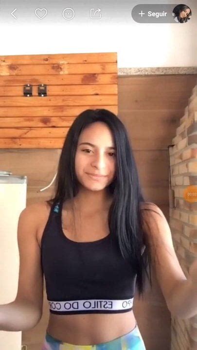 Novinha Mostrando A Bucetinha Lisinha HD Porn 7d XHamster BR