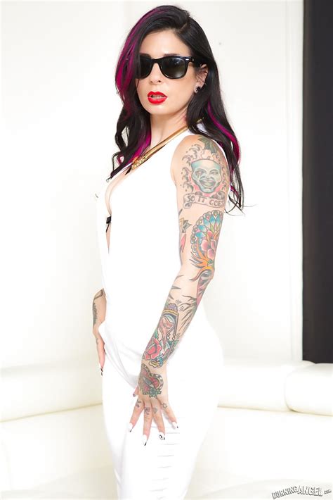 Emo Big Tits Pornstar XXX Dessert Picture 4