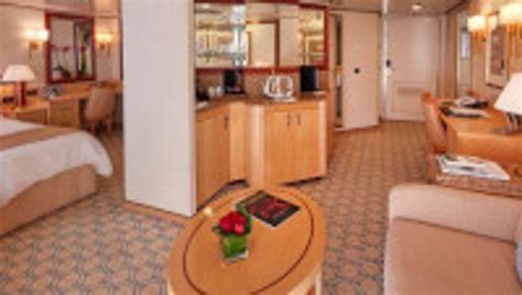 Queen Elizabeth Cabins Staterooms And Suite Pictures Cunard Line Queen