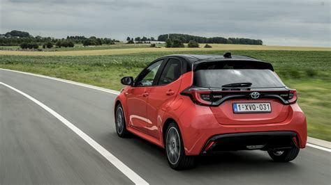 Toyota Yaris Hybrid 2020 Testfahrt Verbrauch Daten ADAC