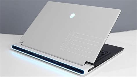 Alienware X15 Gaming Laptop Review: A Svelte Stunner With Caveats ...