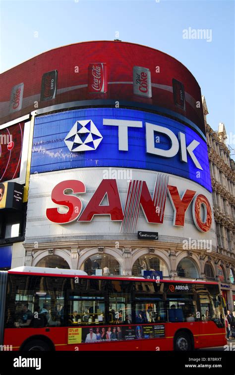 Piccadilly Circus London England Stock Photo Alamy