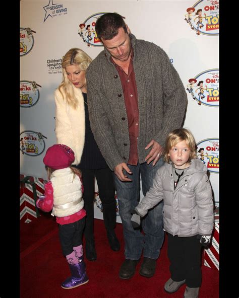 Photo Tori Spelling En Famille Avec Son Mari Dean Mcdermott Et Leurs