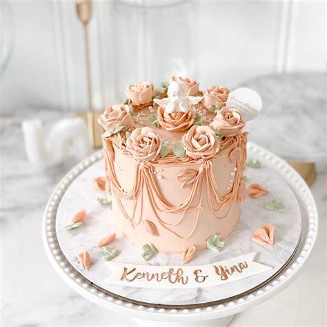 Heidi Angel - Floral Cake • Vintage Cakes • Creme Maison Bakery Singapore