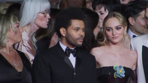 Video The Weeknd Und Lily Rose Depp Feiern The Idol In Cannes Stern De