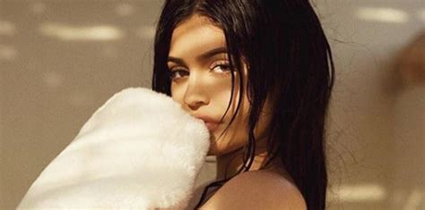 Así Luce Kylie Jenner Tras Convertirse En Mamá Agenda56