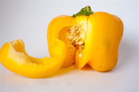 Free picture: yellow, bell pepper, diet, pepper, vegetable, food, seed