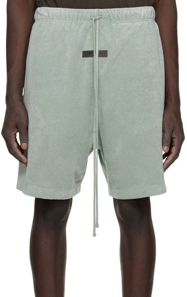 Шорты FEAR OF GOD Essentials - купить с доставкой по выгодным ценам в ...