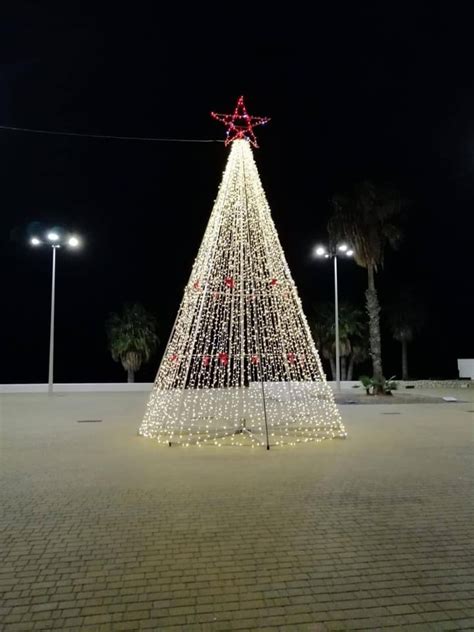 Un Albero Di Natale Anche A San Leone GrandangoloAgrigento