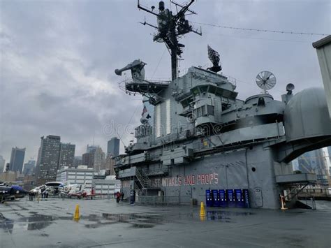 USS Intrepid Air Space Museum. Aircraft Carrier Infrastructure. New ...