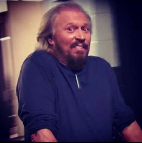 Barry Gibb (@GibbBarry) / Twitter | Barry gibb, Barry, Celebrities