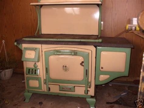 The Great Majestic Cook Stove Antique Woodcoal 17065938