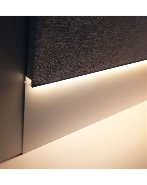 Скрытый плинтус с LED-подсветкой BEST DEAL 4/100 Белый матовый, высота ...