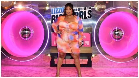 That Was Never My Experience Fans Race To Defend Lizzo After She