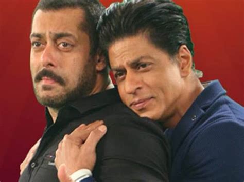 Shah Rukh Khan and Salman Khan choke on emotions as they watch Karan Arjun on television ...