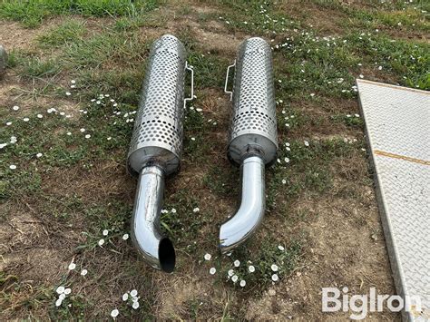 Truck Tractor Chrome Exhaust Stacks Bigiron Auctions