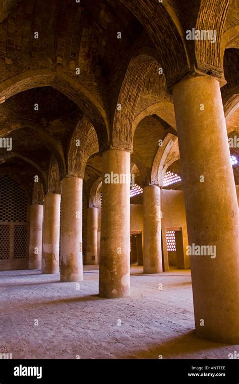 Inside The Beautiful Jame Mosque Esfahan Iran Stock Photo Alamy