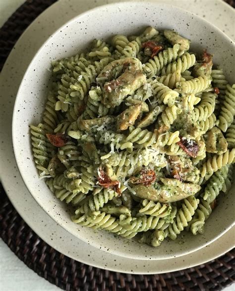 Chicken Pesto Fusilli — Mischef Amo