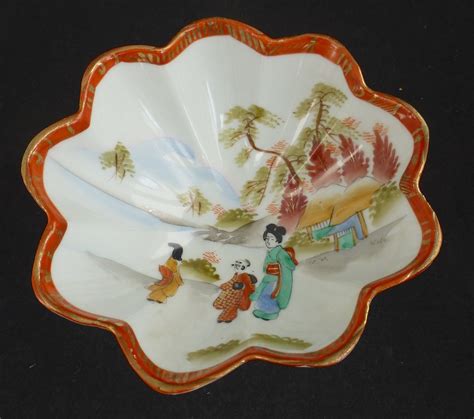 Antique Japanese Porcelain Geisha Girl Hand Painted Bowl Dish Etsy