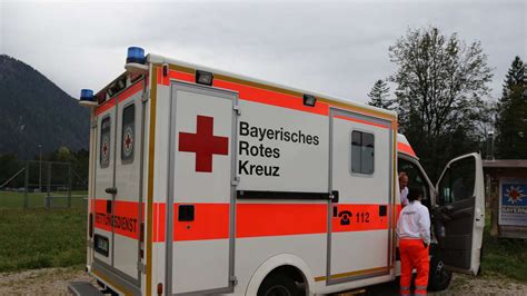 Schönau am Königssee Bergwacht rettet erkrankten und verletzten