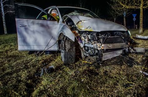 Unfall In Sch Naich Mit Alkohol Und Handy Am Steuer Landkreis B Blingen